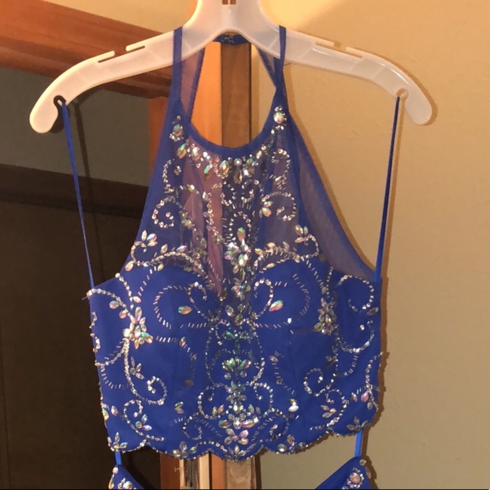 2017 Two-Piece Prom Dress - Picture 4 of 7